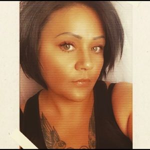 Meet your Posher, Lori